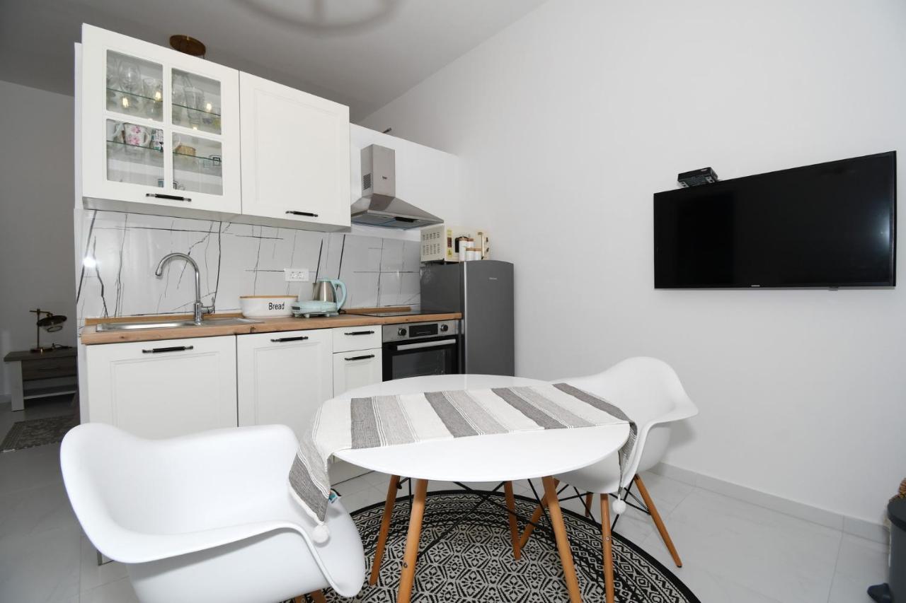 Apartment Frida Rab Banjol Ngoại thất bức ảnh