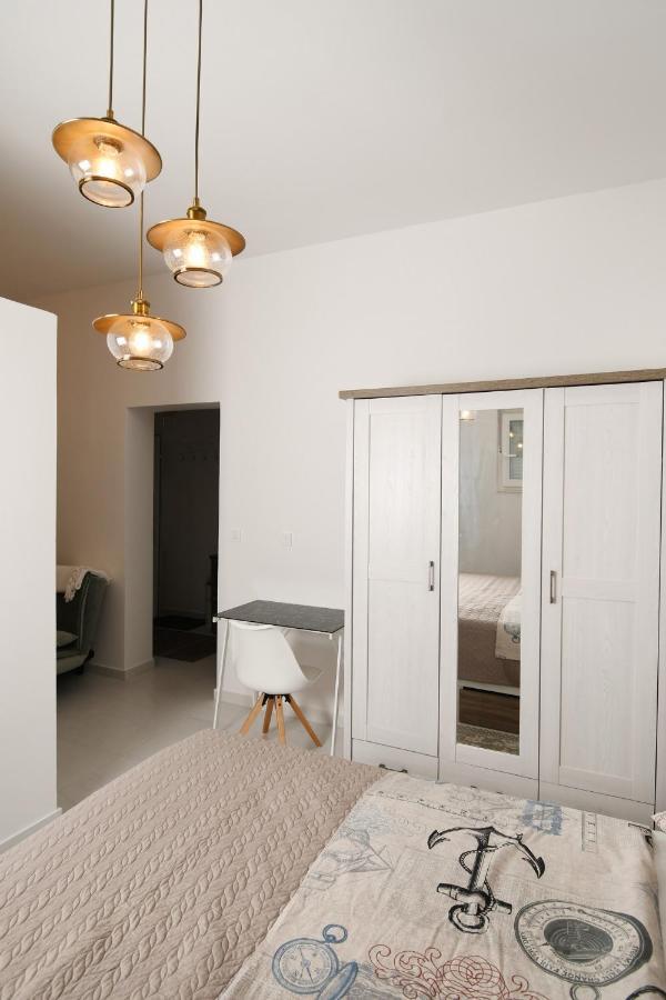 Apartment Frida Rab Banjol Ngoại thất bức ảnh